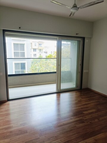 Room in 2 BHK Apartment at Shweta Park, Thergaon – for Rent