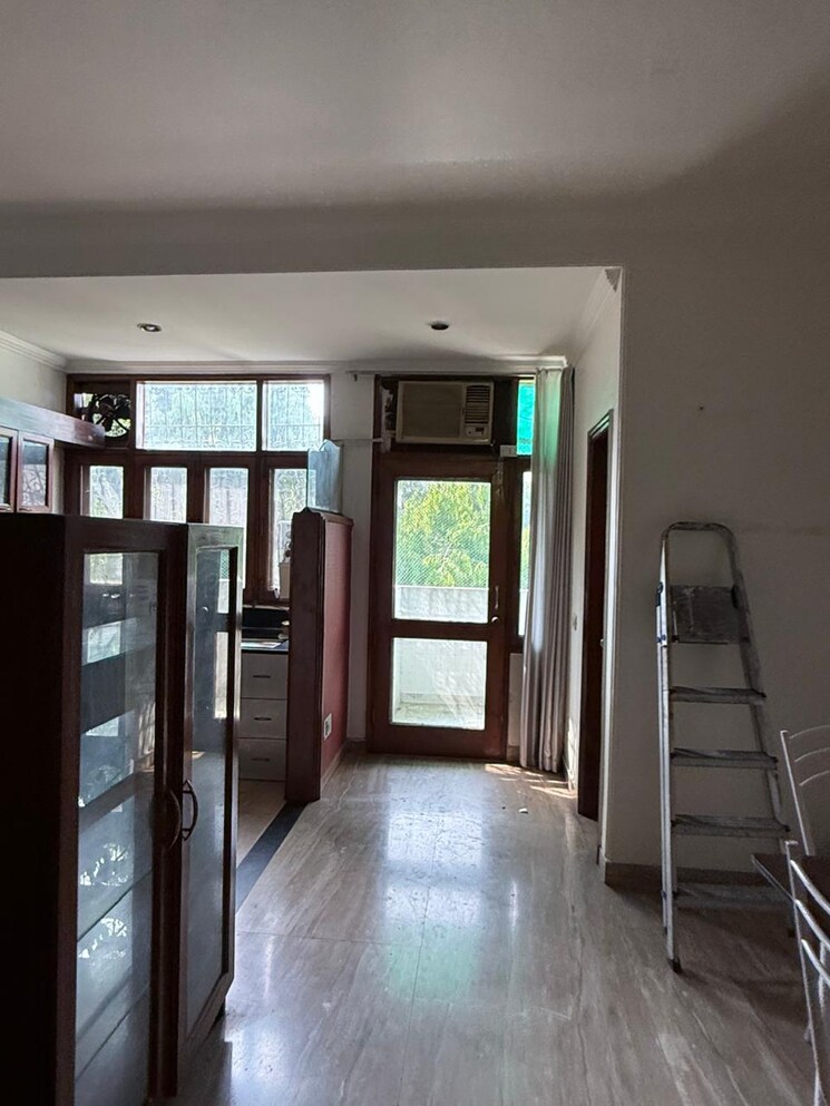 Gym, boutique-residential-apartments-a-20 2 Bedroom 200 Sq.Yd. Builder Floor In Gulmohar Park Delhi 8694392