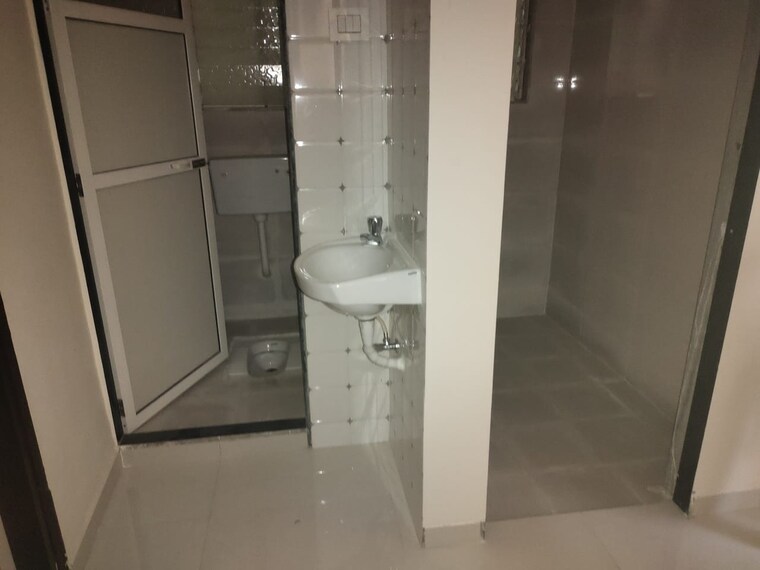Bathroom, seven-eleven-apna-ghar-ii 1 Bedroom 525 Sq.Ft. Apartment In Mira Road Thane 8694407
