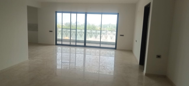 3 BHK + Servant Room,Extra Room Apartment For Rent in Vaishnavi Premiere