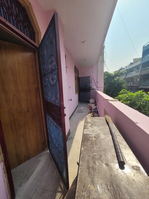 Balcony in 2 BHK Builder Floor at Dilshad Colony – for Sale
