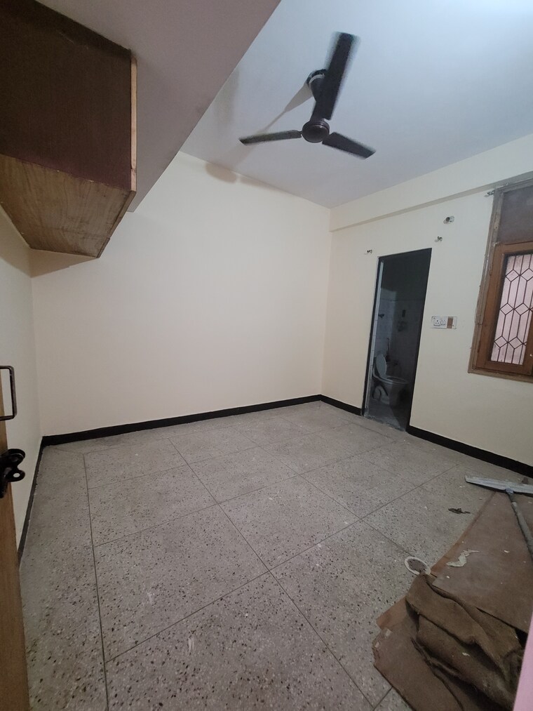 Master Bedroom, dilshad colony 2 Bedroom 900 Sq.Ft. Builder Floor In Dilshad Colony Delhi 8694453