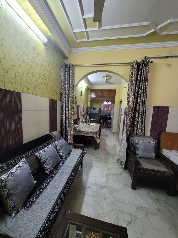 Living Room, dilshad colony 2 Bedroom 750 Sq.Ft. Builder Floor In Dilshad Colony Delhi 8694454