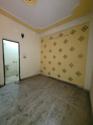 Master Bedroom in 2 BHK Builder Floor at Dilshad Colony – for Sale
