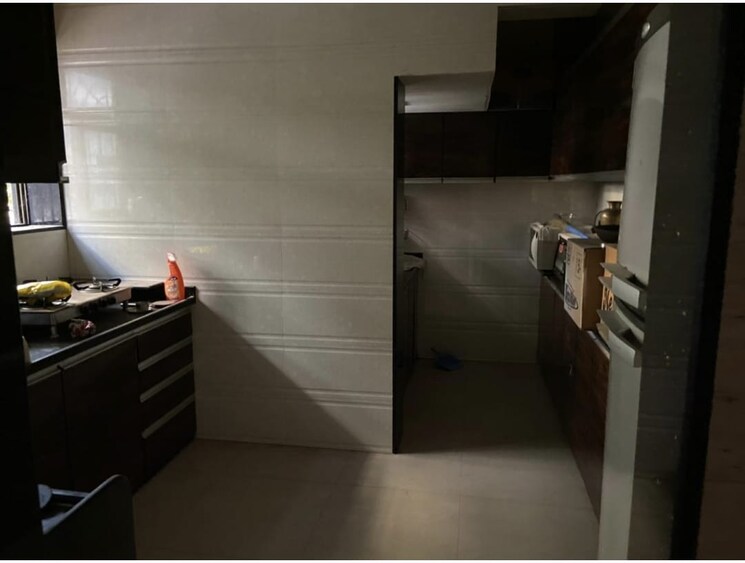  Parking, ashish-chs-andheri 3 Bedroom 1300 Sq.Ft. Apartment In Andheri West Mumbai 8694473