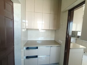 Bathroom in 5 BHK Penthouse at SS Hibiscus 2, Sector 50 – for Sale