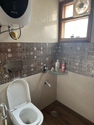 Master Bedroom in 5 BHK Penthouse at SS Hibiscus 2, Sector 50 – for Sale