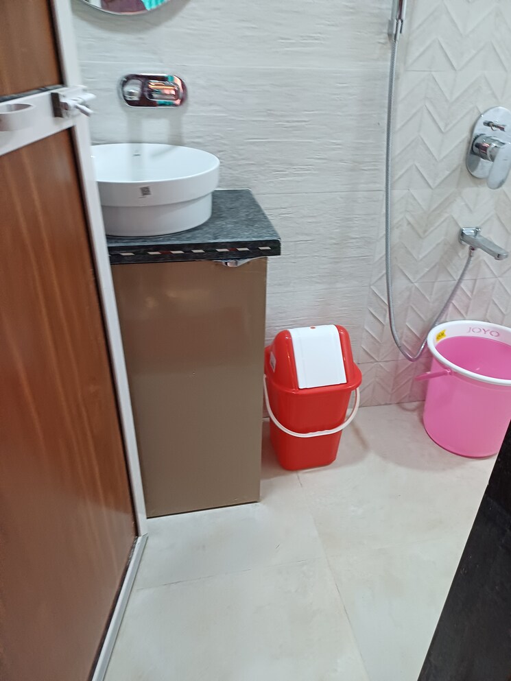 Bathroom, turbhe Pg For Boys & Girls In Turbhe 8694530