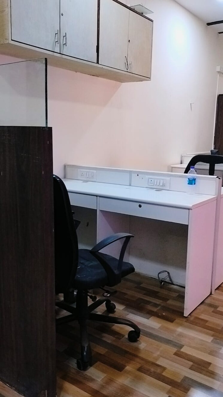 Team Area, todi-industrial-estate Commercial Office Space 1500 Sq.Ft. In Lower Parel Mumbai 8694529