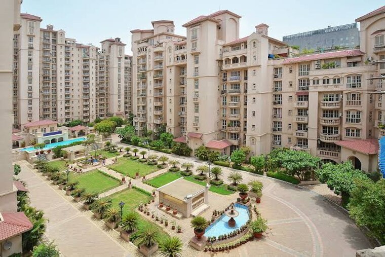 Exterior View, dlf-beverly-park-i 3 Bedroom 3000 Sq.Ft. Apartment In Sector 28 Gurgaon 8694535