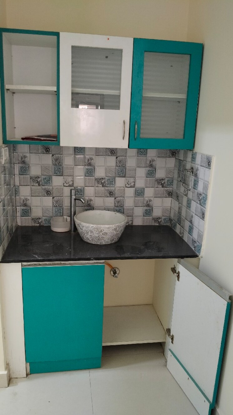 Kitchen, vbc-oracle-ridge 2.5 Bedroom 1300 Sq.Ft. Apartment In Hosur Road Bangalore 8694562