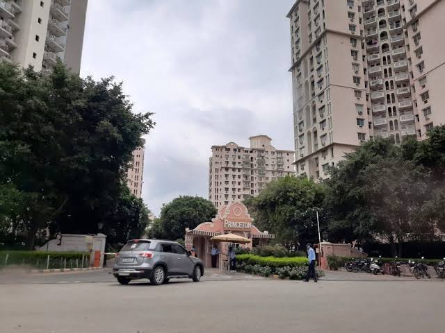 2 BHK Apartment For Rent in DLF The Princeton Estate
