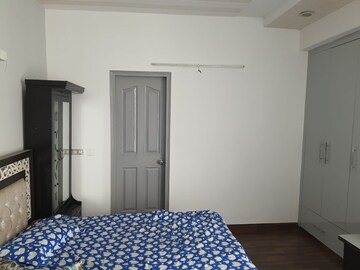 Bedroom in 3 BHK Apartment at Amrapali Silicon City, Sector 76 – for Rent