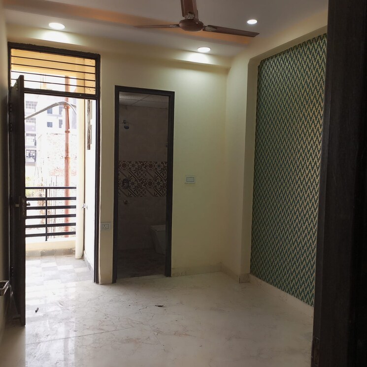 Room, dmd-hometech-awas-yojna 1 Bedroom 650 Sq.Ft. Apartment In Sector 73 Noida 8694619