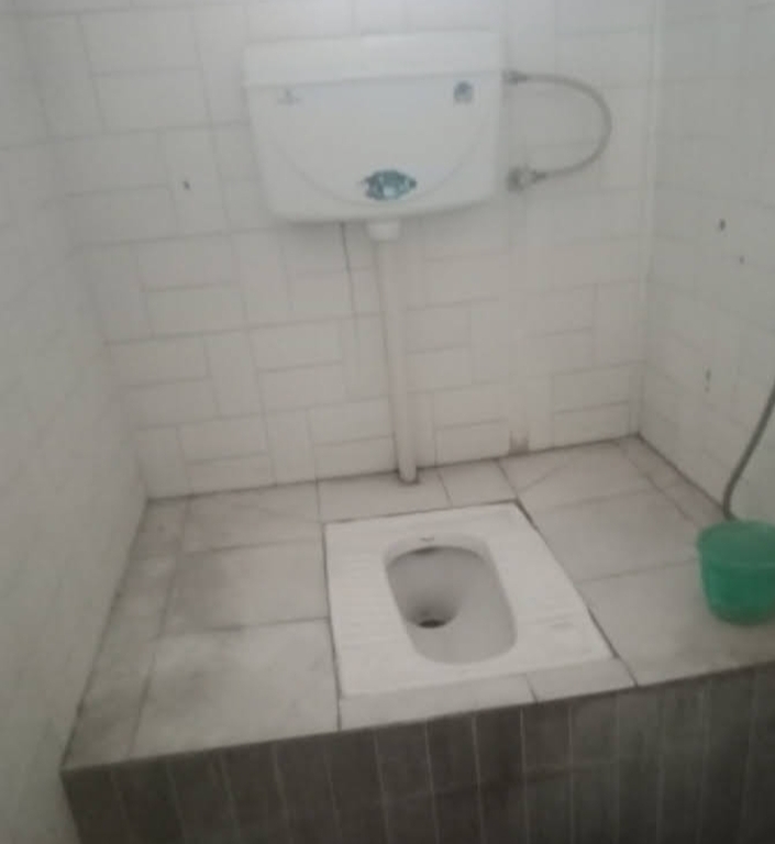 2 BHK + Study Room Villa For Rent in Aliganj