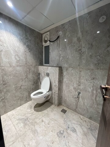 Bathroom in 4 BHK Apartment at Triveni Apartments Model Colony, Model Colony – for Rent