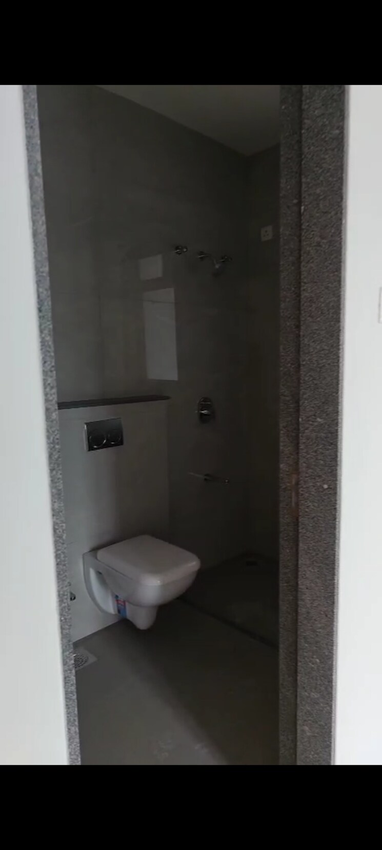 Bathroom, sarla-niwas 3 Bedroom 1800 Sq.Ft. Apartment In Model Colony Pune 8694655