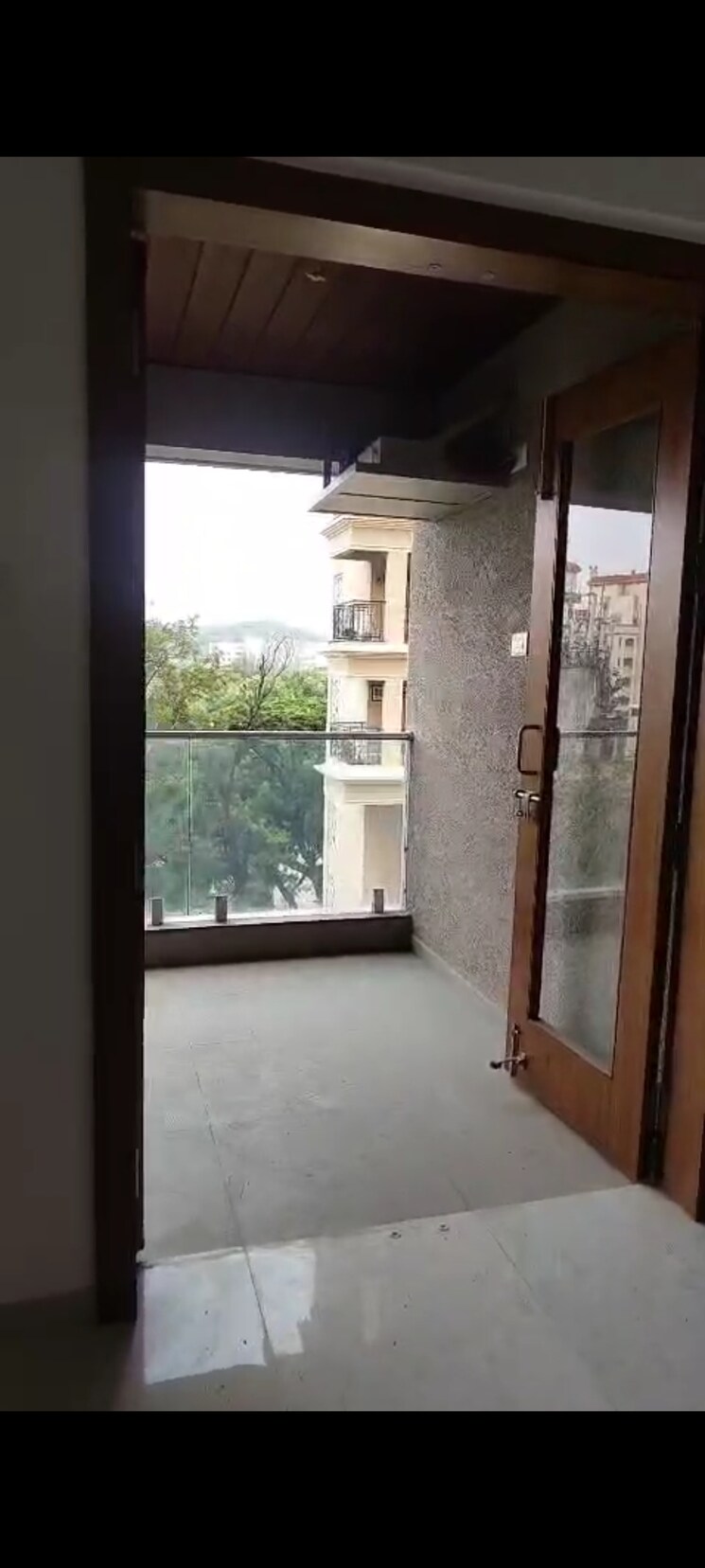 Room, sarla-niwas 3 Bedroom 1800 Sq.Ft. Apartment In Model Colony Pune 8694655