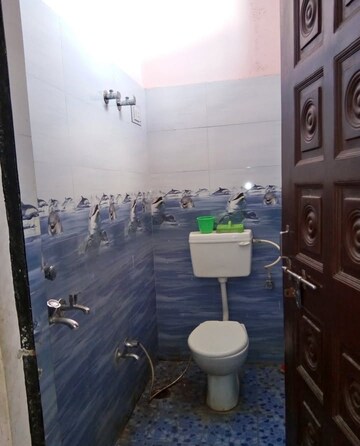 Bathroom in 2 BHK Villa at Aliganj – for Rent