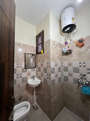 Bathroom in 3 BHK Apartment at Unitech Fresco, Sector 50 – for Sale