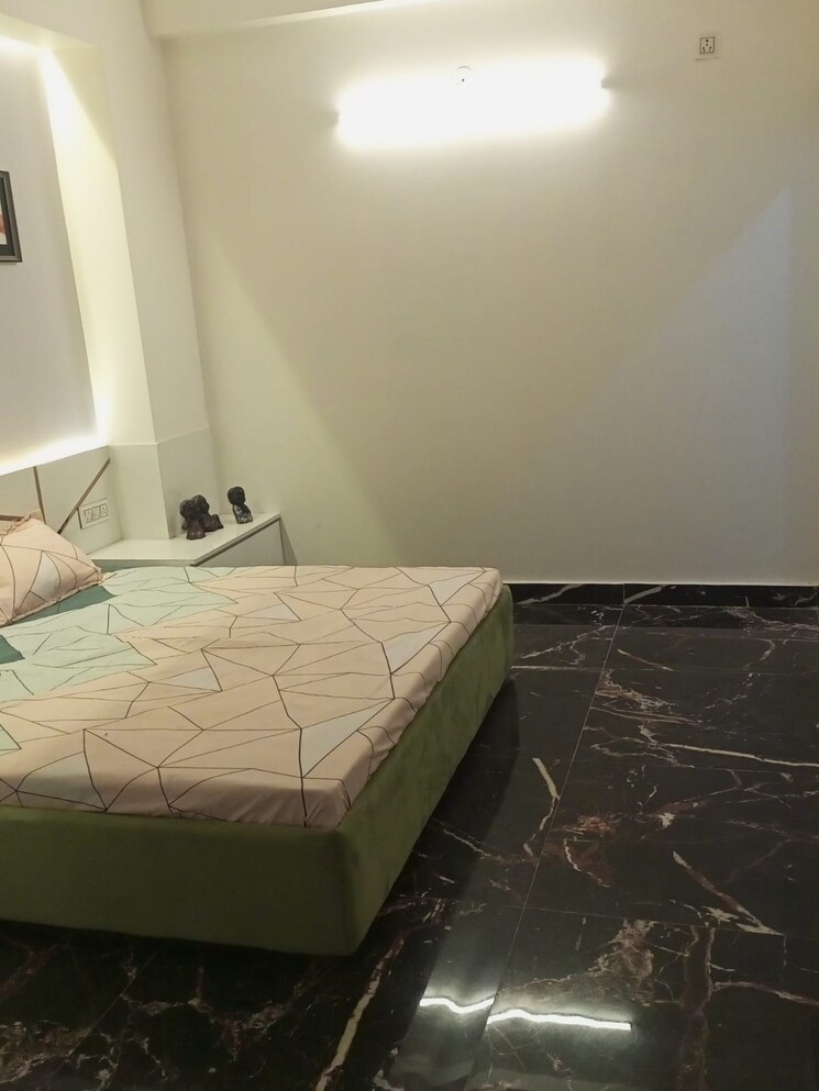 Bedroom, dmd-hometech-awas-yojna 2 Bedroom 1100 Sq.Ft. Apartment In Sector 73 Noida 8694712
