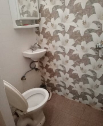 Bathroom in 1 BHK Villa at Aliganj – for Rent