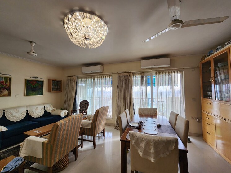Living Room, unitech-uniworld-gardens 3 Bedroom 2086 Sq.Ft. Apartment In Sector 47 Gurgaon 8694731