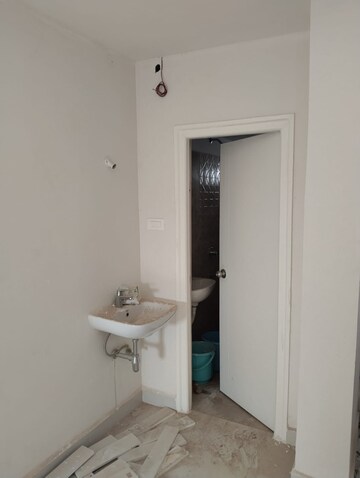 Bathroom in 3 BHK Apartment at Fortune Green Homes Sapphire, Tellapur – for Rent