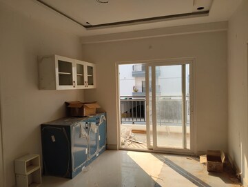 Room in 3 BHK Apartment at Fortune Green Homes Sapphire, Tellapur – for Rent
