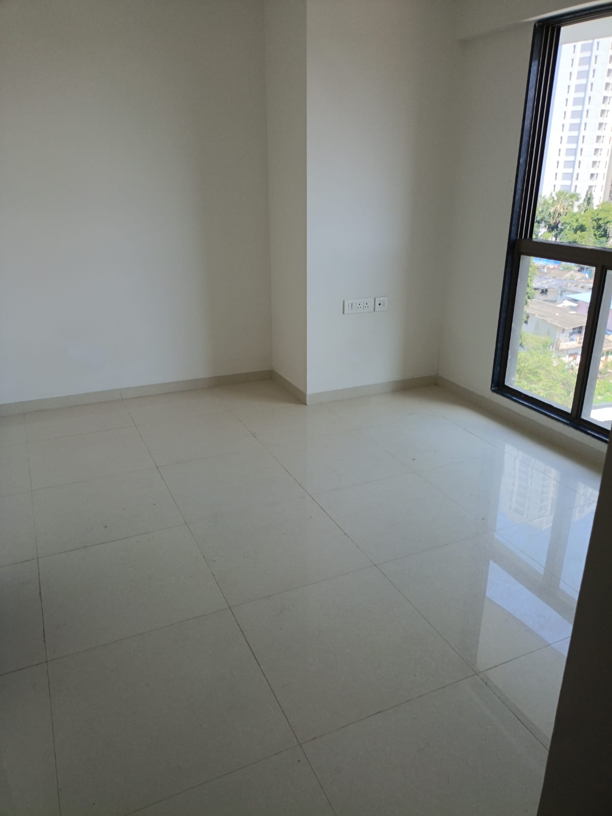 2 BHK Apartment For Rent in Runwal Eirene