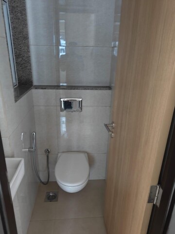 Bathroom in 1 BHK Apartment at LnT Veridian, Powai – for Rent