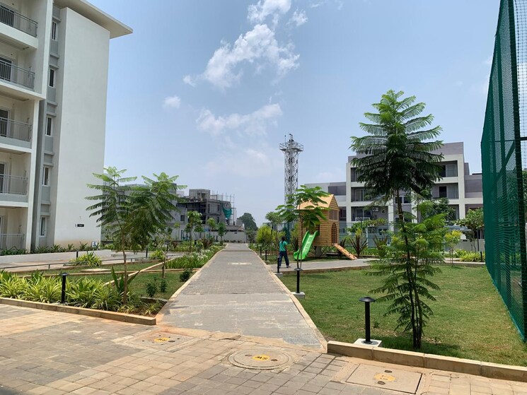 Garden, casagrand-boulevard 4 Bedroom 2181 Sq.Ft. Apartment In Hennur Road Bangalore 8694774