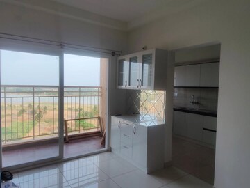 Room in 3 BHK Apartment at Prestige Finsbury Park Regent, Bagaluru  – for Rent