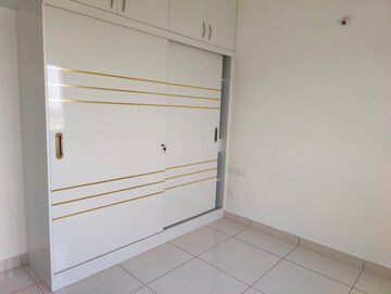 Room in 3 BHK Apartment at Prestige Finsbury Park Regent, Bagaluru  – for Rent