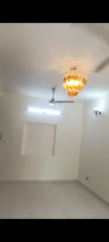 Furnished Amenities in 2.5 BHK Independent House at RWA Apartments Sector 19, Sector 19 – for Rent