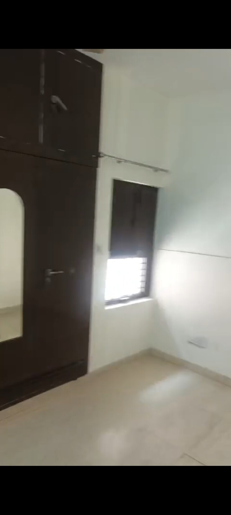 Room, rwa-apartments-sector-19 2.5 Bedroom 1400 Sq.Ft. Independent House In Sector 19 Noida 8694846