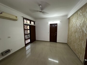 2 BHK Apartment For Rent in Maya Garden City, Lohgarh