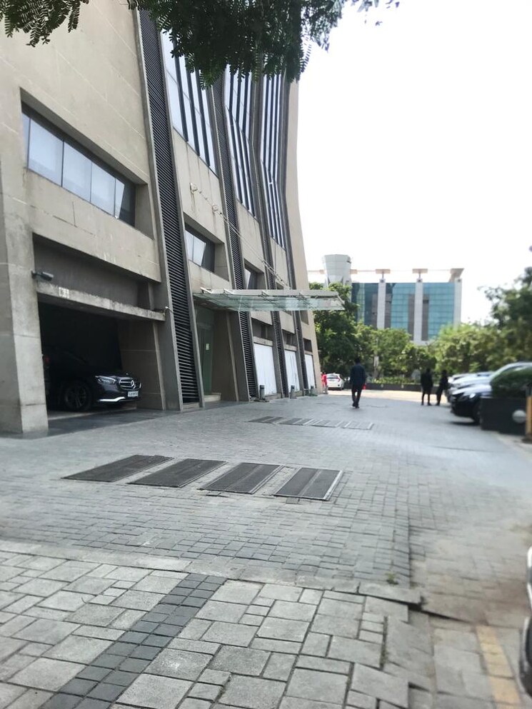 Exterior View, satellite Commercial Office Space 847 Sq.Ft. In Satellite Ahmedabad 8694857