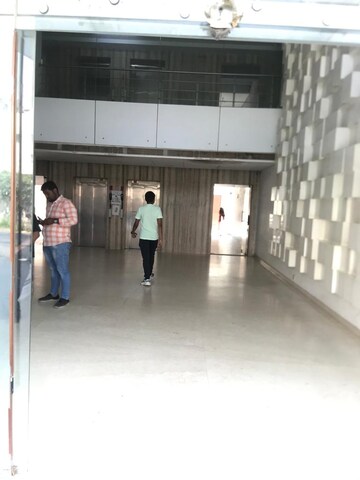 Parking in  Office Space at Satellite – for Rent