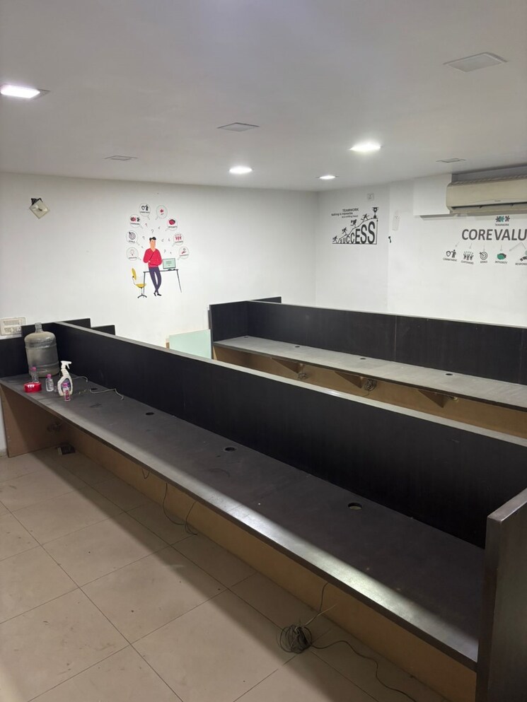 Kitchen, satellite Commercial Office Space 847 Sq.Ft. In Satellite Ahmedabad 8694857