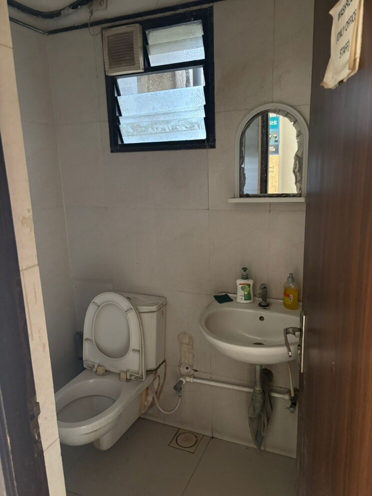Bathroom, satellite Commercial Office Space 847 Sq.Ft. In Satellite Ahmedabad 8694857