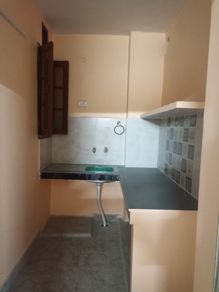 Kitchen, rwa-apartments-sector-19 1.5 Bedroom 700 Sq.Ft. Independent House In Sector 19 Noida 8694905