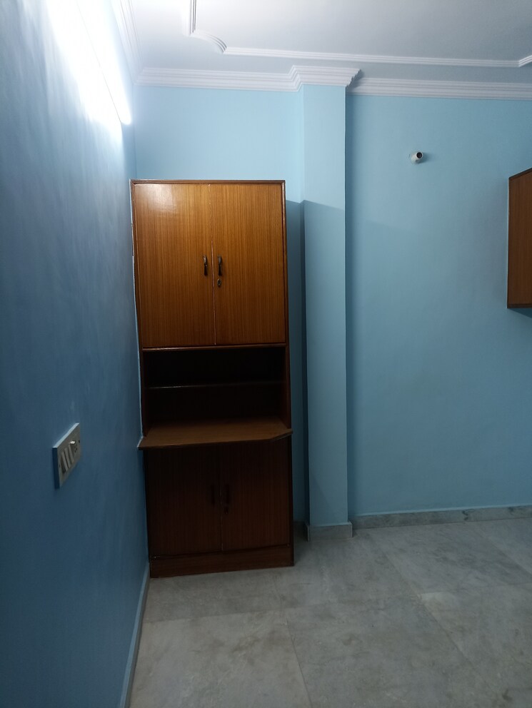 Bathroom, rwa-apartments-sector-19 1.5 Bedroom 700 Sq.Ft. Independent House In Sector 19 Noida 8694905