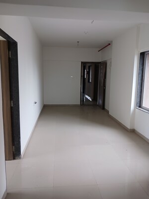 Room in 2 BHK Apartment at Yash Prakash Kunj CHS Borivali, Borivali East – for Sale