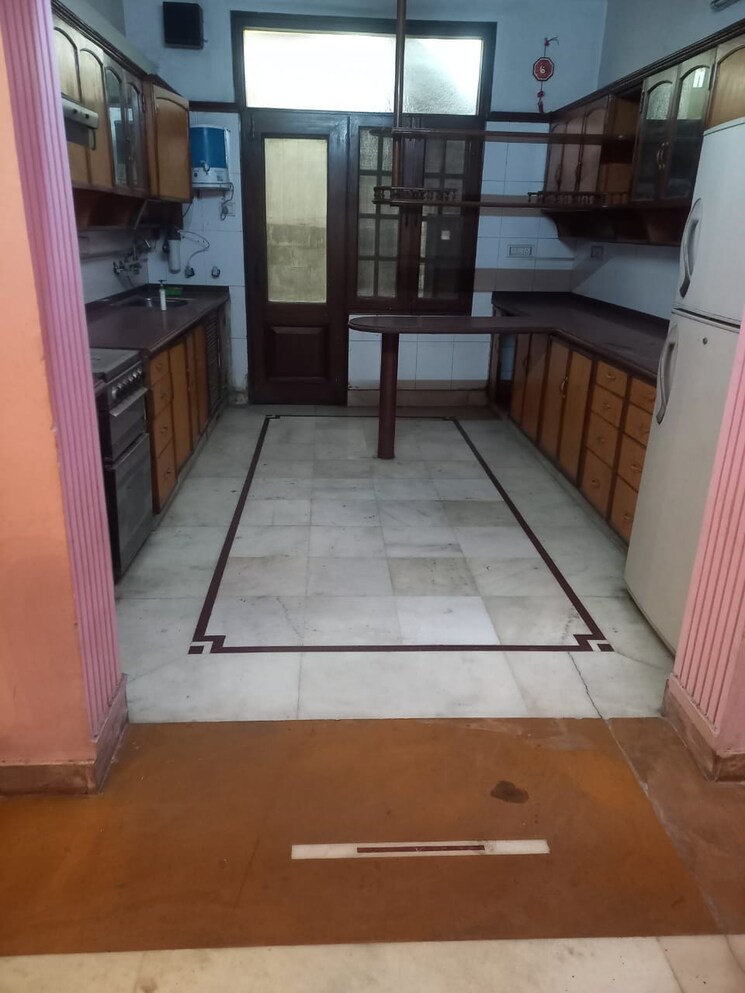 Balcony, rwa-apartments-sector-19 2 Bedroom 1250 Sq.Ft. Independent House In Sector 19 Noida 8694957