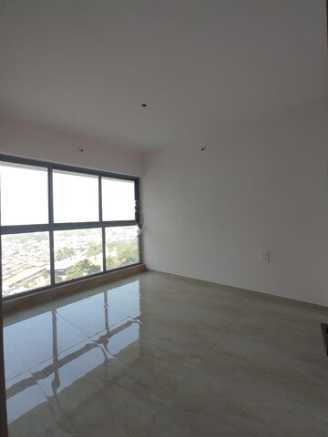 Room in 1 BHK Apartment at Dimple 19 North, Kandivali West – for Rent
