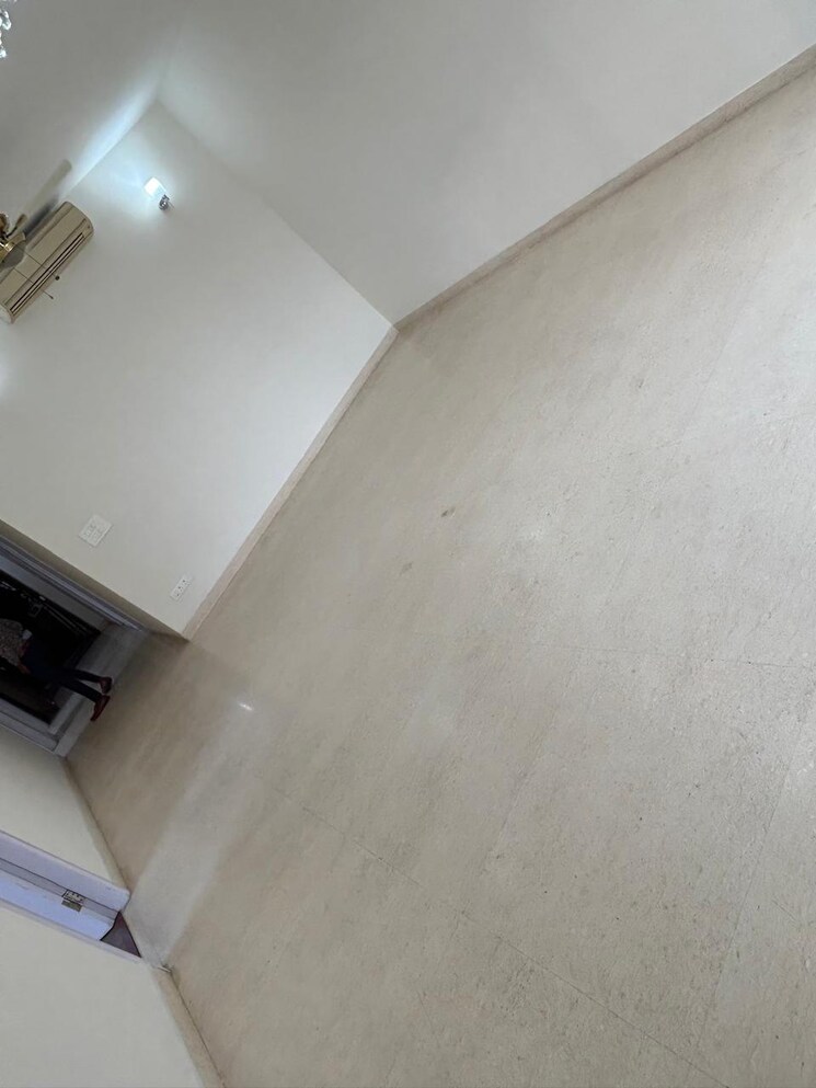 undefined, emaar-the-palm-drive-the-premier-terraces 4 Bedroom 2100 Sq.Ft. Apartment In Sector 66 Gurgaon 8694968