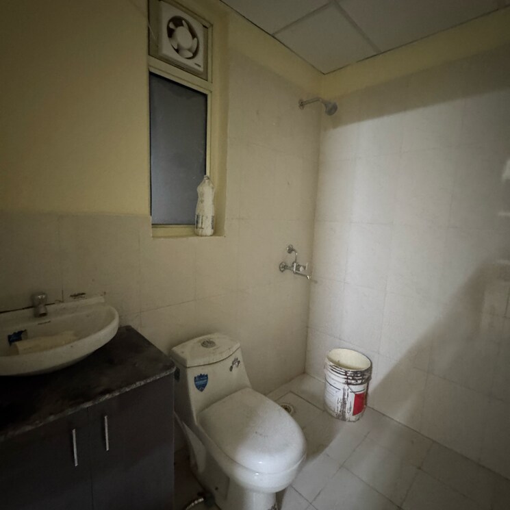 Bathroom, pyramid-pride 2 Bedroom 598 Sq.Ft. Apartment In Sector 76 Gurgaon 8695033