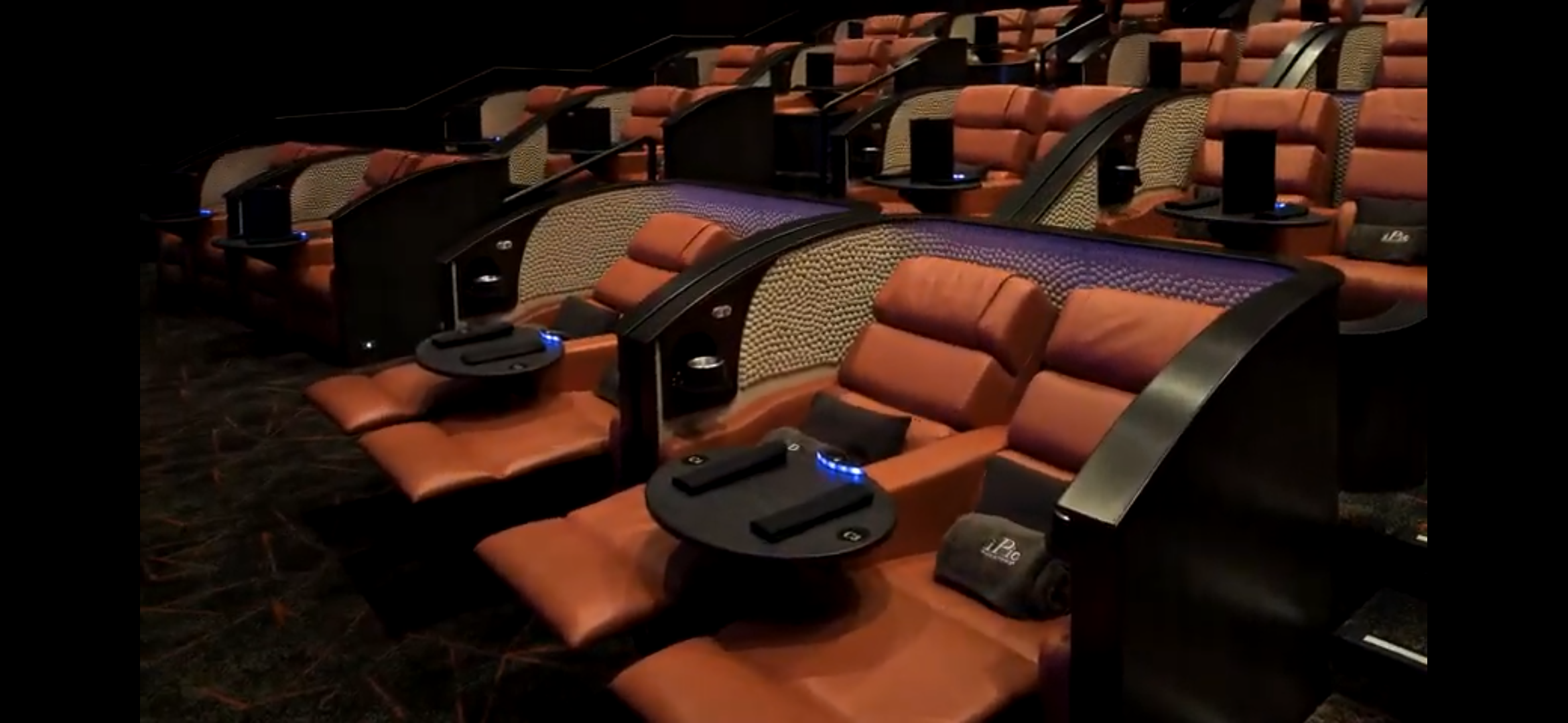 2 BHK Apartment For Sale in Mahindra Vista