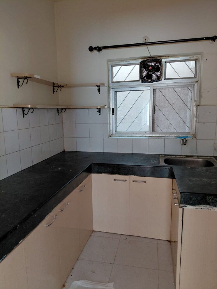 Kitchen, morabadi 3 Bedroom 1300 Sq.Ft. Apartment In Morabadi Ranchi 8695067